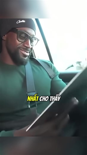 Đây là minh chứng rõ nhất cho thấy Ishowspeed cực kì quan tâm đến vệ sĩ của mình #mixmoithu #streamer #ishowspeed #livestream #vesi