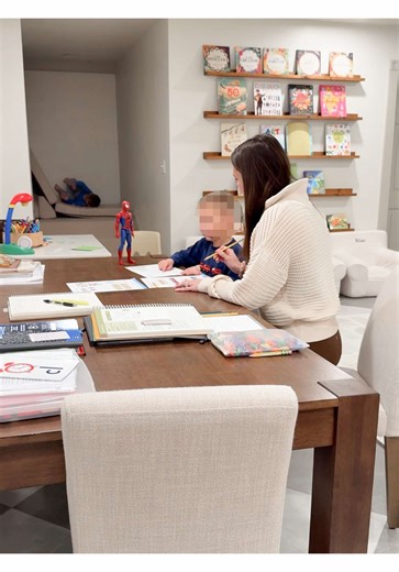 I haven’t made a vlog in so long! Feeling a little rusty! But here is our homeschool morning in the life 💫💕 #homeschooling #homeschoolmorning