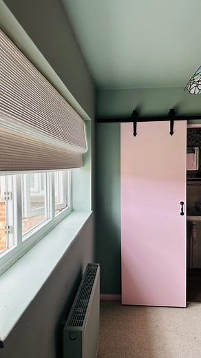 Chloe on Instagram: "AD Get summer ready with @blinds2go We finally finished our guest bedroom- except it was missing one thing: the perfect blind. I ordered the Electric Roman Blind in Lima Alabaster and Bone. It arrived quickly, came with easy-to-follow fitting instructions and the quality is amazing. The best part? I set it up with the Twiss SmartView app, so I can control it right from my phone. It darkens the room beautifully and even comes with a remote if you prefer. Stylish, simple and e