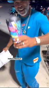 When that Jeezy anthem hit and you realize you really made it through another year without folding ‼️🙌🏾 | JT Money