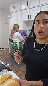 Latinos who think they're Americans on Thanksgiving #latinosinusa #usalife #Thanksgiving