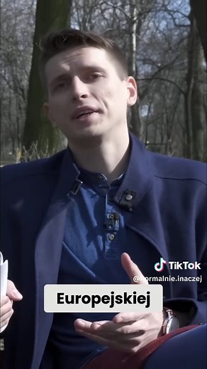 Autyzm według ICD-10 i DSM-5: Kluczowe różnice