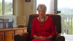 🚨 Final days! 🚨 𝙃𝙚𝙧 𝙂𝙧𝙚𝙖𝙩 𝙂𝙞𝙛𝙩: 𝙏𝙝𝙚 𝙉𝙖𝙣𝙘𝙮 𝘿𝙪𝙨𝙩𝙞𝙣 𝙒𝙖𝙡𝙡 𝙈𝙤𝙪𝙧𝙚 𝘾𝙤𝙡𝙡𝙚𝙘𝙩𝙞𝙤𝙣 continues to wow crowds through Sunday, February 12. Art historian Nancy Moure assembled and gifted her collection of nearly 100 paintings, works on paper and sculptures to Laguna Art Museum permanent collection in the 1990s. This year, Laguna Art Museum is honoring Moure with the Wendt Award for her contribution of more than 50 publications and exhibitions documenting the artist