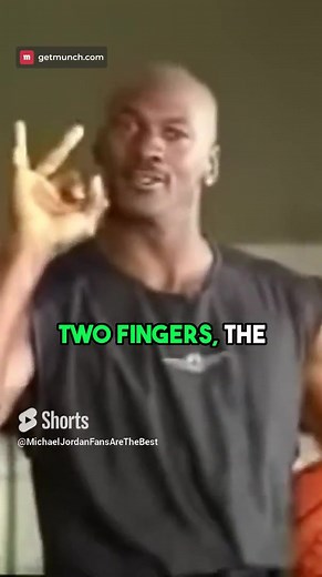 Michael Jordan Explains The Ideal Shooting Form And Follow Through! #shorts #nba#michaeljordan #basketball #bulls #airness #defence #offense #lebronjames #fundamentals #defense