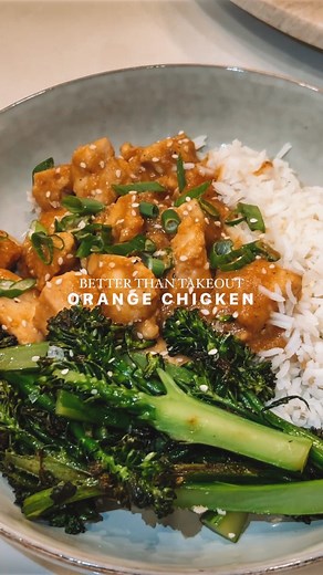 Rachael DeVaux Harlington, RD, CPT, PES on Instagram: "better than takeout ORANGE CHICKEN but make it gluten and dairy-free 🤩🤭 Pre-order my cookbook, Rachael’s Good Eats to get the full recipe the minute it comes out April 18th!!! 📚 This is one of the 75+ brand new recipes in my book 🤯 it’s a gem, you’re going to love it. Trust me! ⠀ Link to buy my cookbook in my bio 🫶 #rachaelsgoodeats #healthyrecipes #highprotein #orangechicken #cookbook"