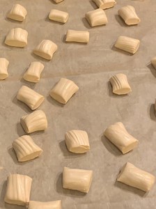 Kentucky Cream Candy, Cream Candy, Pull Candy, Candy, Hand Pulled Candy - Etsy