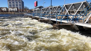 Water still high on Lake Winnebago