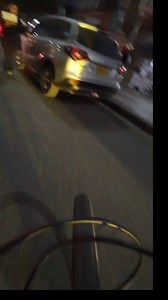 De dónde salí se pregunta, por eso ponen el prohibido parquear. Después somos los malos, ante todo le dije mi amor y trate bien. Frenos deore M6100 de dos pistones en acción, dónde no. La volqueteo 3 metros | Mateo Quiroga