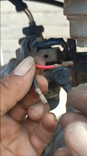 Why is a sensor provided on a carburetor//What is the function of TPS sensor#shortvideo #tps