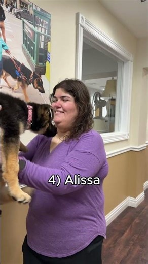 Guess the puppy raiser 👀