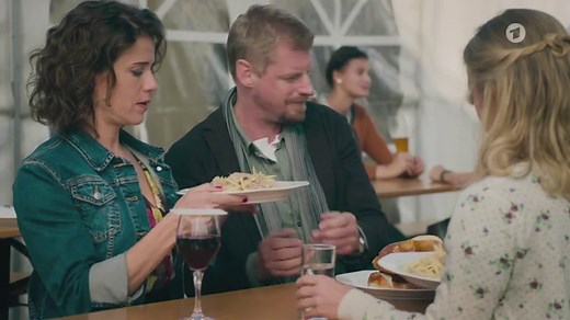 Daheim in den Bergen: Daheim in den Bergen (2) – Liebesreigen