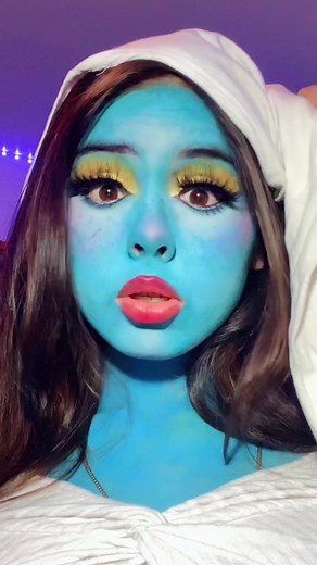 Transform into a Smurf with This Color Customizer Halloween Makeup Tutorial