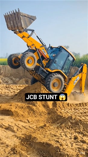 JCB 3DX Dangerous Stunt 😱 | Indian JCB Power #Shorts#jcbbaba #jcb #shortsfeed #jcb3dx #viralvideo