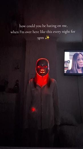 led face masks #fyp #ledmask #selfcare #tiktoctrend