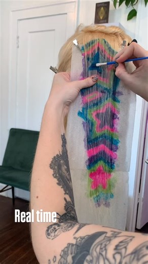 Jordan ✧ ATX Hair Stylist on Instagram: "🌟Time lapse vs real time starburst + diamond + prism patterns 💫 on this fun funky wig ive been working on!! These patterns alone took me about 2 day of work to finish 😮‍💨The time lapse never really shows how intricate painting designs really are so I wanted to give a visual representation of what you have been seeing sneak peeks of on my story 🤭 This song has been playing on repeat since starting the star pattern so it only felt right to use it here!