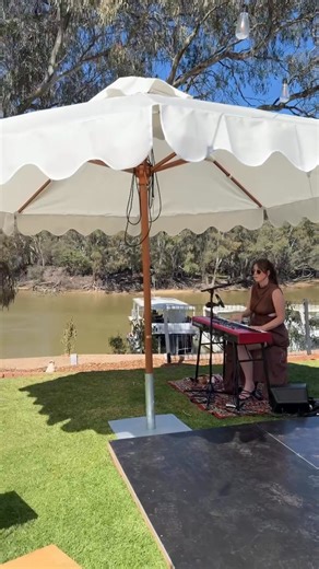 Was waiting for old mate to sing along but I think food was the only thing in mind  Such a beautiful day celebrating Jennah & Sam 懶 | Drew Walker | Facebook