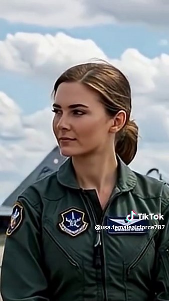 usa.femaleairforce787 on TikTok