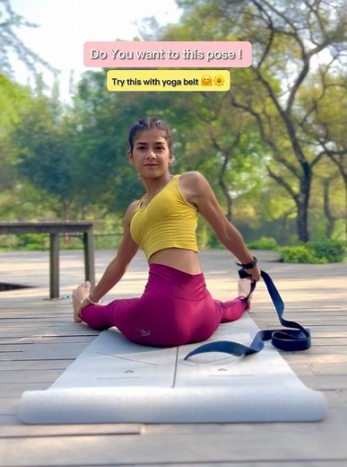 How to do twisting pose #twistingpose #yogachallenge #yoga #twisting #viral #yogainspiration #shorts