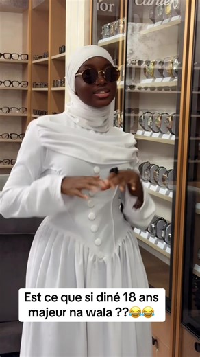 Optic Chikory 🔜Une large gamme de lunette avec des cadres stylés en photogray 👓 anti reflets sans les degrés disponible à un prix très abordables pour tous besoins et tous budgets. 📲 pour les lunettes de vue envoyez votre ordonnance recevez un devis gratuit Pour plus d'information n'hésitez pas à nous au 710570011 🙏👀Nous passons en moyenne 5 à 8 heures par jour devant nos écrans d783709587e smartphone,ordinateur,Téléphone…… 🙏 *L'adresse c'est Niarry Tally rond-point jet d'eau à côté du ter