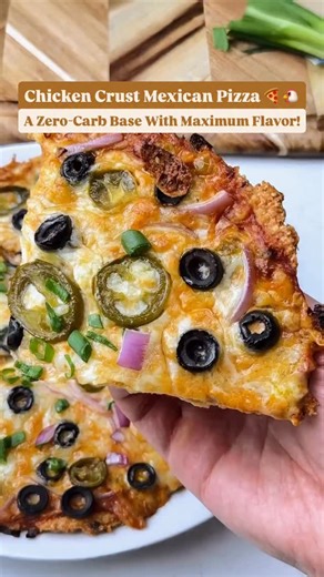Chicken Crust Mexican Pizza 🍕🐔 The crust is the protein. Loaded with cheese, jalapeños, and all the taco night flavors. 😋 🚨 Full recipe with tips, variations, and nutrition info: ➡️ https://keto.recipes/chicken-crust-mexican-pizza-flavor-fiesta/ 💬 Would you try this? Drop a 🌮 below! Don't forget to SAVE and SHARE this easy #dinner #recipe! 📸: @ketosnackz | Keto Recipes