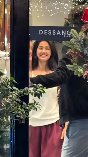 𝑫𝑰𝑺𝑯𝑨'𝑺 𝑨𝒀𝑨𝑵 🦋💙🌸[𝑫.𝑴.𝑨]💙🦋🌸 on Instagram: "D spotted ❤️ @dishapatani 👀 @disha.my.angel follow ✨ #dishapatani #dishapatni #dishapatanifans"