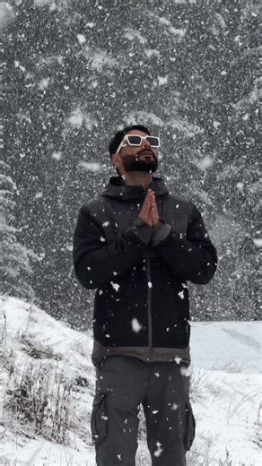 Gulmarg Skiing on Instagram: "Today, Gulmarg feels like a dream ❄️ Fresh mountain air, snow-kissed views, and silence that speaks louder than words. Nature at its purest, moments at their calmest. Grateful to witness this winter magic in the heart of Kashmir 🏔️✨ . Follow for more amazing contact 😘😚😘😚😘😚😘😚😘 . @gulmarg_skiing . . . . . . #kashmirvalley #today #gulmarg #snowfall #snowing #snow #beautyfull #winter #kashmir #video #videos #viralvideos #viralreels #instagram #instagramreels"