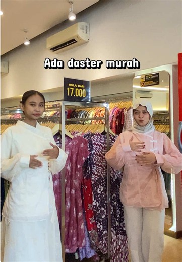 Yang kepo langsung aja follow agar tidak ketinggalan informasi dari bennag raja😍🙌🏻 Cari batik seragam mampir kesini ya .. 𝗕𝗘𝗡𝗔𝗡𝗚 𝗥𝗔𝗝𝗔 𝗦𝗨𝗥𝗔𝗕𝗔𝗬𝗔 📍𝙅𝙡 𝙣𝙜𝙖𝙜𝙚𝙡 𝙟𝙖𝙮𝙖 𝙣𝙤 55, 𝙎𝙪𝙧𝙖𝙗𝙖𝙮𝙖 ⏱️9.00-21.30 𝙒𝙄𝘽 📲 0812 220 990 (𝙖𝙙𝙢𝙞𝙣 𝘽𝙄𝙉𝘼𝙍) #bahagiaberbatik #batikseragam #pusatgrosir #benangrajasurabaya