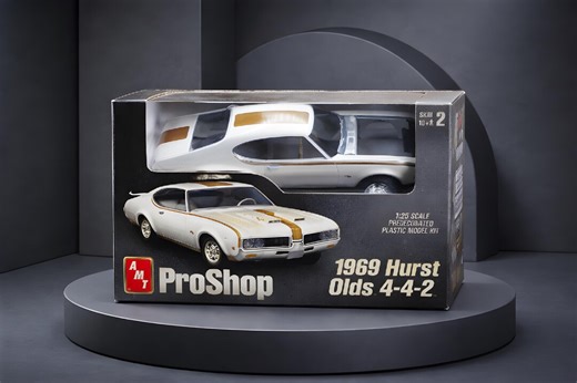 AMT Pro Shop 1969 Hurst Olds 4-4-2 Model Kit - 1:25 Scale - Pre-painted Body - Etsy