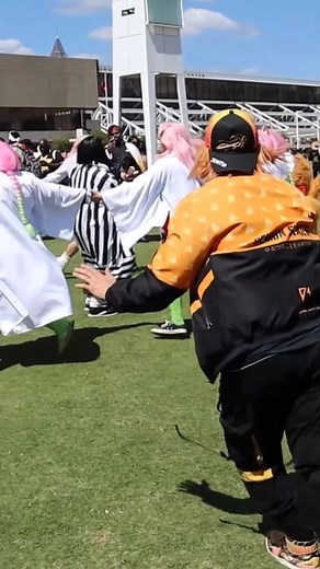 Mitsuri has played with bigger snakes 🐍 #zenitsu #mitsuri #demonslayer #kimetsunoyaiba #anime #cosplay #momocon #WholeWheatPete