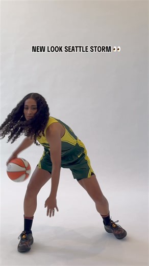 A storm is brewin’ 🌩️ A look at the revamped Seattle Storm squad! | WNBA