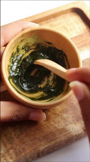 2 Ingredient Matcha Green Tea and Coconut Oil Face Mask | DIY Skincare