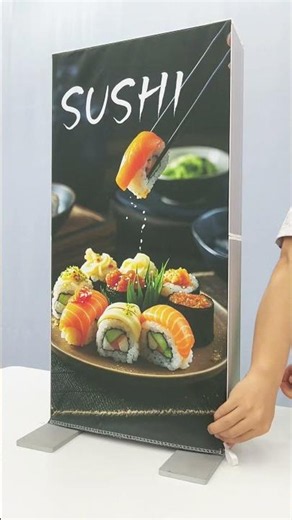 Bright displays make a big difference. This SEG lightbox is lightweight, easy to transport, and crea