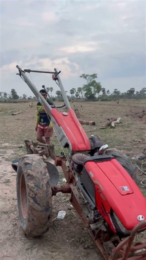 23Short, Starting ZT140 Two Wheel Tractor Plowing