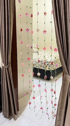 2.9K views · 36 reactions | Pattern  https://patternshere.com/unlock/?pattern=flower-curtain #CrochetLove #crocheting #crochetinspiration #crochetersofinstagram #crochet | Crochet Tutorial | Facebook