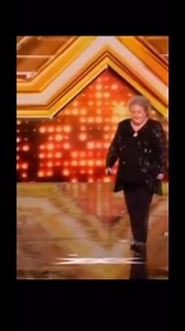 39K views · 355 reactions | The audience laughs at Farmer as she comes on stage, but her singing blows them away...Watch her full performance in the comments to see how the judges reacted at the end | Trending Topics Today | Facebook