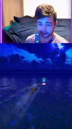 Saitama "Saves" Drowning People in Superhero Simulator!