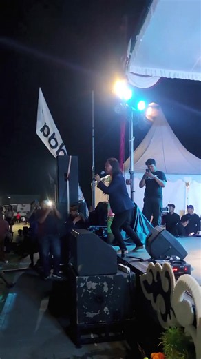 Hiburan Hut Batubulan Kangin: Konser & Lagu Bali Viral