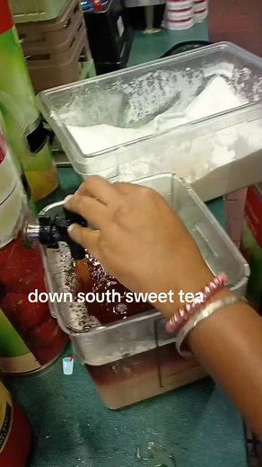 😳😳 I’ll take a water 😭 | Chopshop Chacity