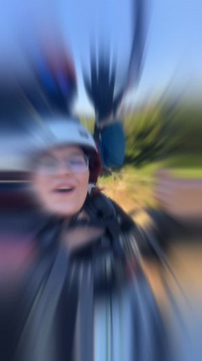 Extendemos Promo baja temporada todo Noviembre $60.000 el vuelo All inclusive y video con GoPro. -Reserva en Noviembre y vuela hasta Diciembre inclusive. -Volamos en Maitencillo, Cerro Tacna. -El vuelo tiene una duración de 12-15 minutos, nunca menos de eso, desde que te enganchamos hasta que aterrizas y créeme que con eso, es suficiente. -Valor panorámico $80.000 12-15min -Vuelo freestyle $120.000 12-15min -Vuelo triplaza $120.000 12-15min -Vuelo Instrucción $150.000 25min 2 despegues y 2 aterr