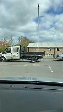 LUTON Red Light District (1) ‪@StreetwalkerUK‬