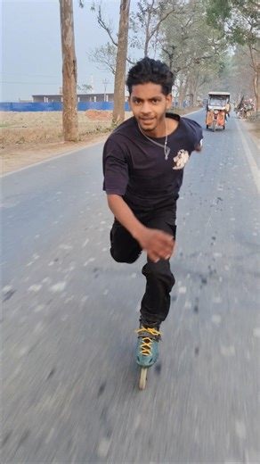 skating slow mo video #skating #stunt #inlineskating #skatelife #inlineskating #roadtrip