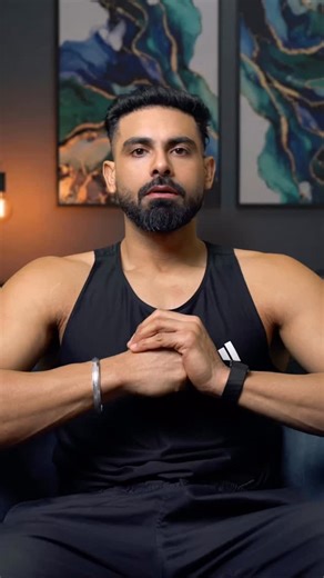 WHY ARE WE SELLING NEW ZEALAND GRASS-FED WHEY CONCENTRATE INSTEAD OF ISOLATE? Because real muscle is built with nutrition, not marketing hype. Grass-fed whey concentrate keeps natural bioactive compounds that support muscle recovery, digestion, and immunity. It is less processed, which means better absorption and a more natural protein structure for the body. Many isolates go through heavy processing. They may look clean on labels, but during filtration they often lose important nutrients that h