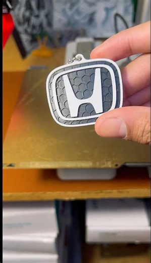 3D Printing Honda Keychain #3dprinting