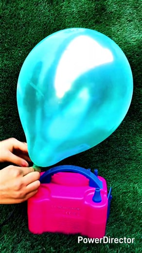 Loudest Balloon Pop Ever Caught on Camera! 📸💥 #usa #balloon #shorts