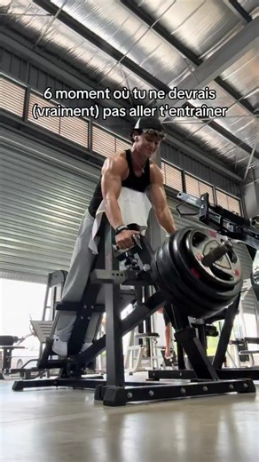 Yoran | Mentoring de vie ⭐️ on Instagram: ". Quand t’es malade (fièvre, grippe, infection) Pas juste « un peu fatigué » - vraiment malade. Ton corps a besoin de toute ton énergie pour récupérer. T’entraîner ne fera qu’empirer les choses. La règle est simple : au-dessus du cou = ça passe / en dessous du cou = repos. 2. Quand t’as rien mangé de la journée Pas d’énergie = séance nulle + plus de risques de blessure. Mange un vrai repas (protéines + glucides), puis tu y vas. 3. Quand t’as pas dormi d