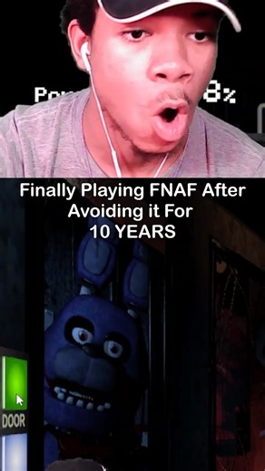 Finally Playing FNAF After 10 YEARS Of Avoiding It! #fnaf #fivenightsatfreddys #shorts