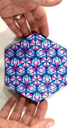 Beautiful patterns you can create. #polymerclay #tutorial #havingfun #oddlysatisfying