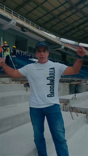 El supermetro: un estadio a la altura de los grandes escenarios del mundo.El ‘Coloso de La Ciudadela’ quedará a otro nivel: cancha con césped híbrido, sala de prensa moderna, museos para el Junior y la Selección Colombia, restaurantes, camerinos amplios, cinta LED con pantallas, y sillas para que 60 mil personas vivan los partidos como se merecen. Además, respondiendo a una de las solicitudes más constantes de nuestra gente, pasamos de 363 a 827 sanitarios. Todo pensado para disfrutar cada momen