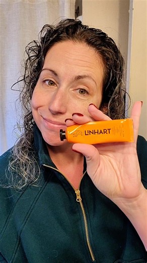Fresh breath, clean teeth, zero fuss — Linhart toothpaste makes my smile effortless! @wearerocky_ @linhartnyc #Linhart #FreshSmile #CleanTeeth #MomLifeEssentials #OralCareMadeEasy #WeAreRocky #DailyRoutineWins #MayEarnRockyDollars