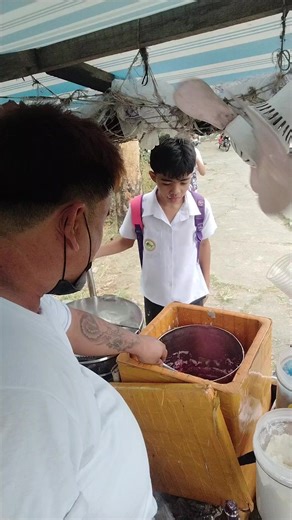 Sarap ng Ice Crumble at Scramble sa Palad